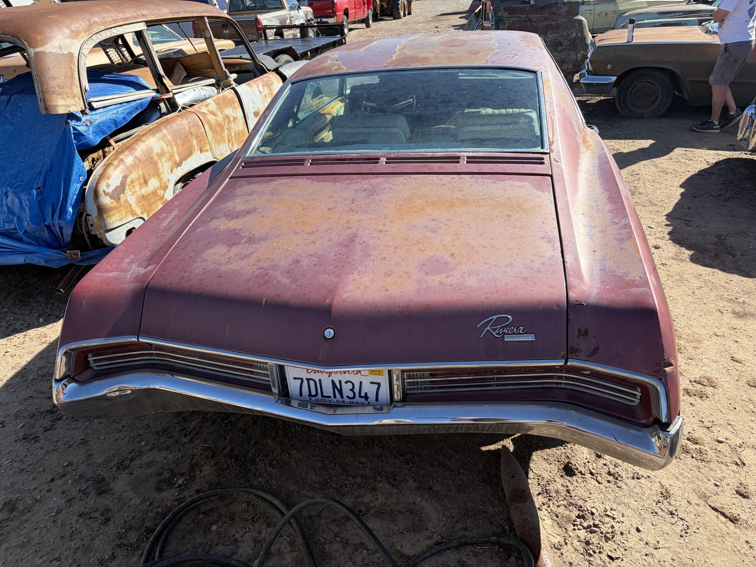 
								1967 Buick Riviera full									