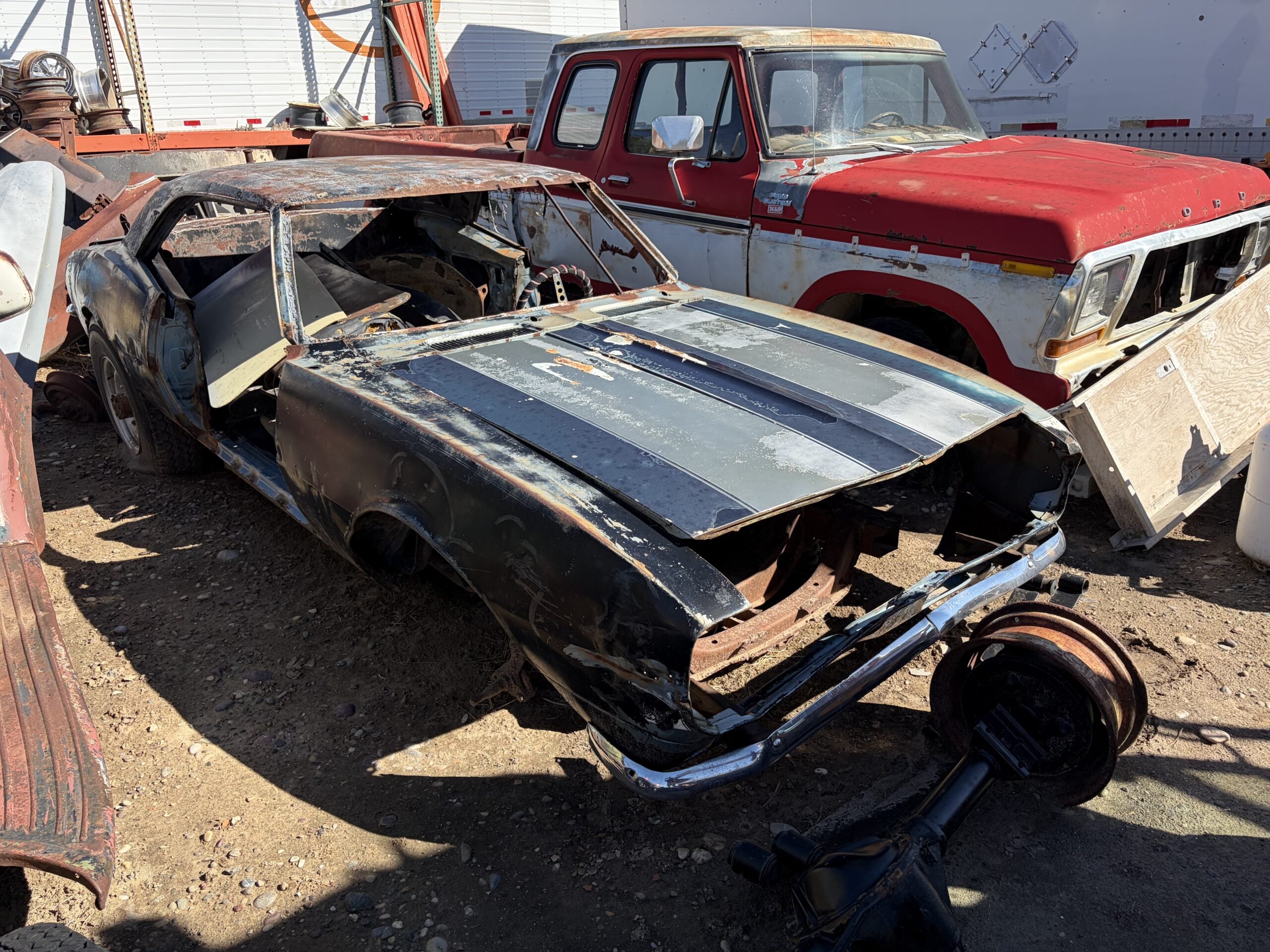 
								1967 Chevrolet Camaro RS/SS Stock Car full									