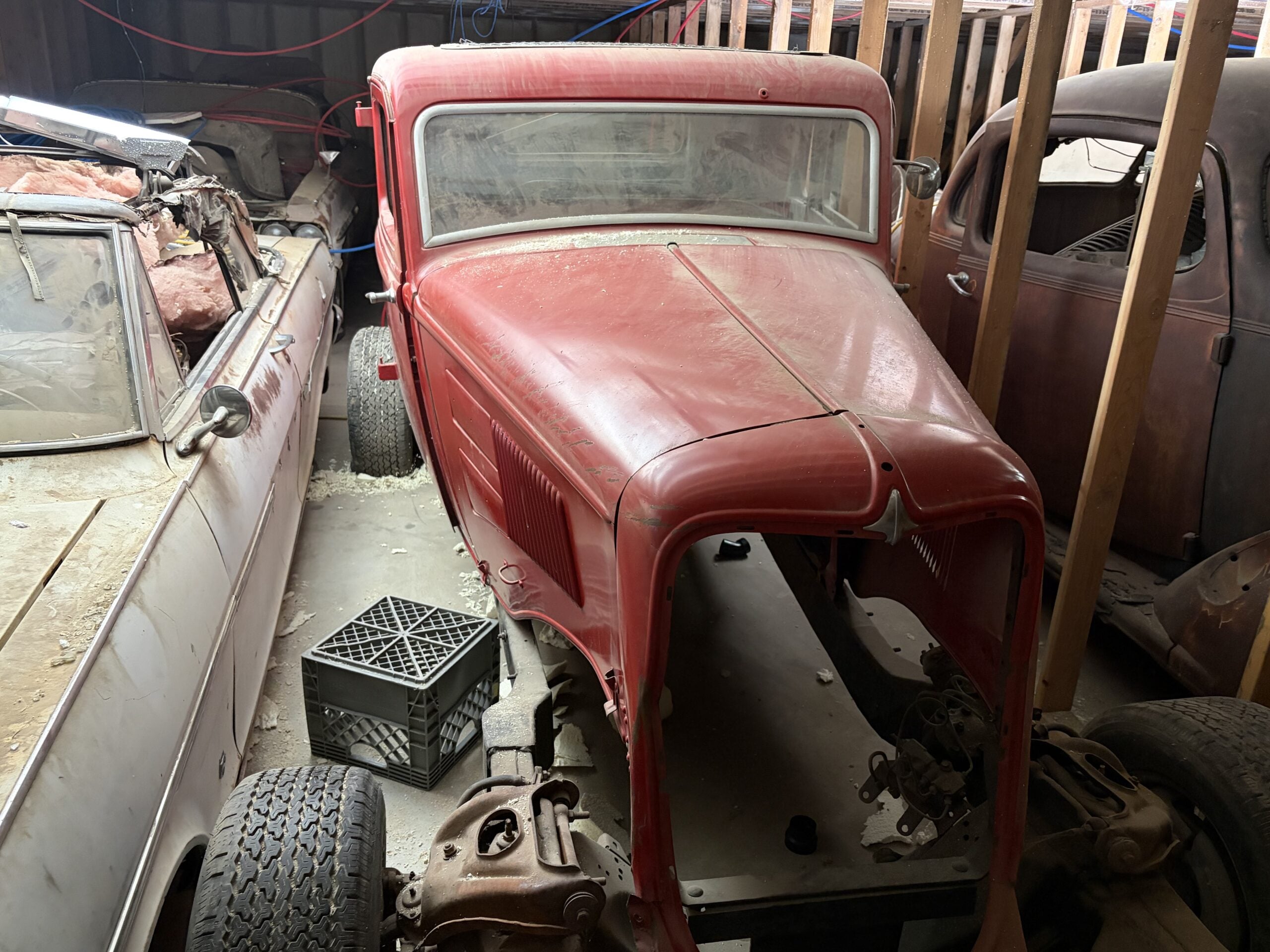 
								1934 Plymouth PE Coupe full									