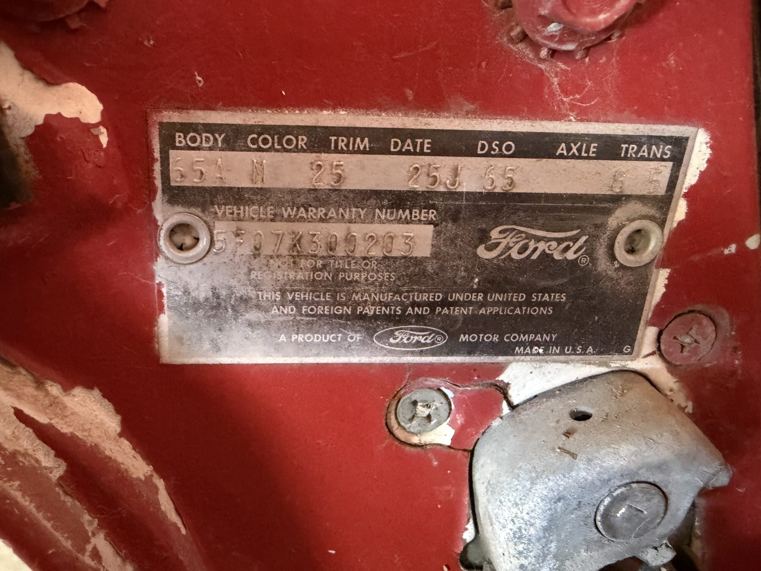 
								1965 Ford Mustang K-code 2 cars full									
